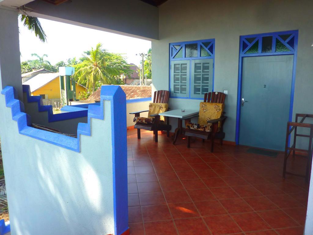 Blue Ocean Villa Hikkaduwa Esterno foto